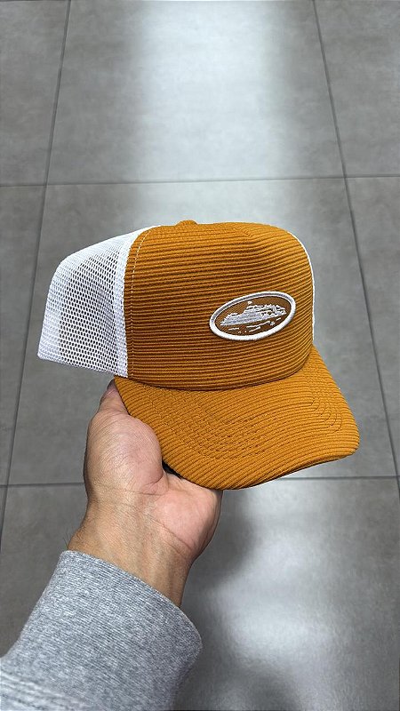 BONÉ CORTEIZ SHORT PEAK TRUCKER ORANGE - mercadohype