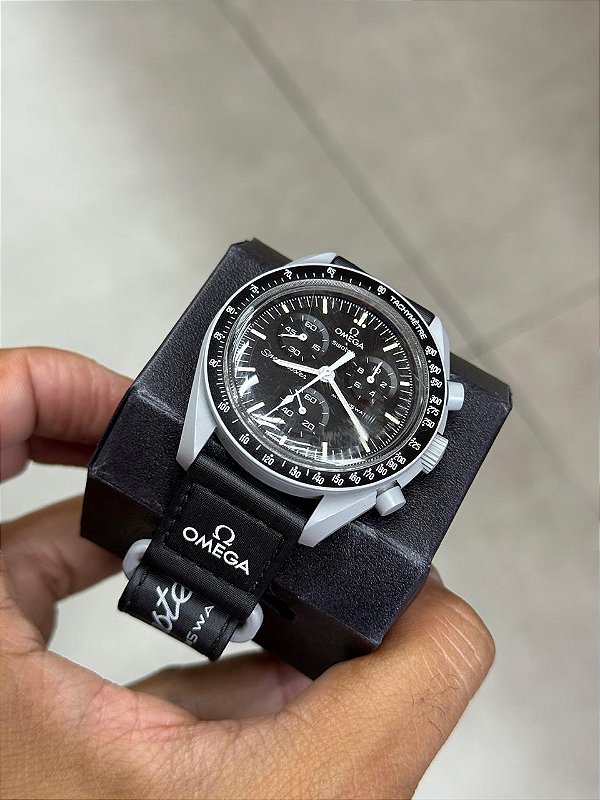 SWATCH X OMEGA RELÓGIO BIOCERAMIC MOONSWATCH MISSION TO THE MOON 8