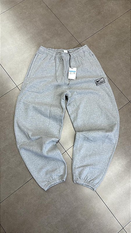 STUSSY X NIKE CALÇA WASHED FLEECE GREY - mercadohype