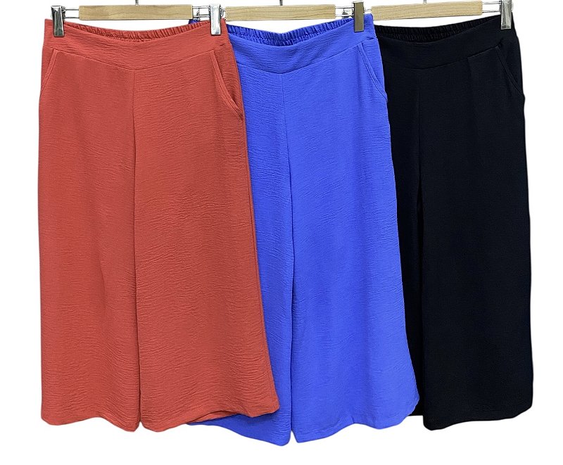 Calça Pantacourt Crepe