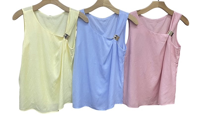 Blusa Regata Fivela Dourada Viscose