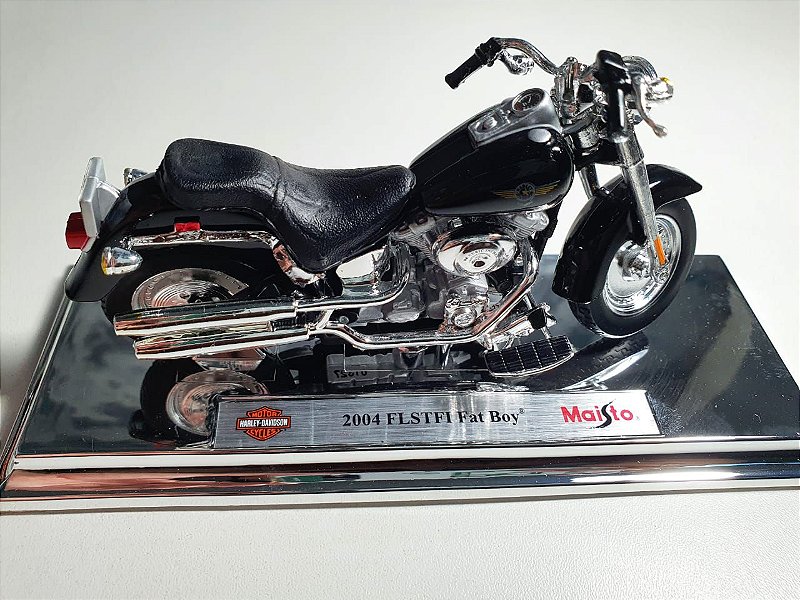 Miniatura Moto Harley Davidson FLSTFI Fat Boy 2004 Escala 1/18