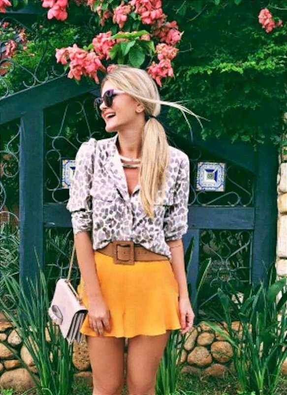 Shorts Saia Jeanseria Mostarda - liocel