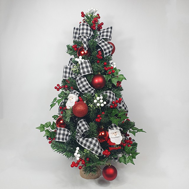 Árvore de Natal Decorada Noel - Xadrez - 46cm x 86cm - Christa De...Coração Árvore de Natal Decorada Noel - Xadrez - 46cm x 86cm - Christa De...Coração