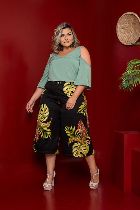 conjunto pantacourt plus size