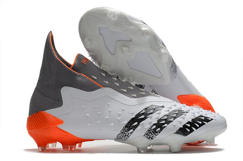 Adidas Predator FREAK+ FG - Ouro Preto Sports