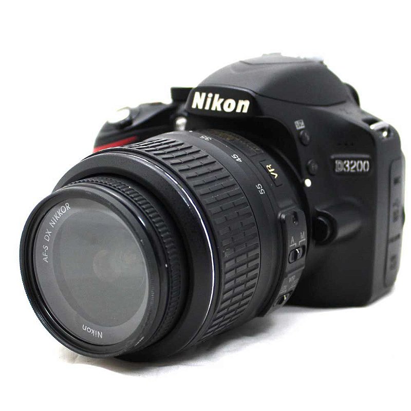 Câmera Nikon D3200 com Lente 18-55mm VR Seminova - Foto DHM