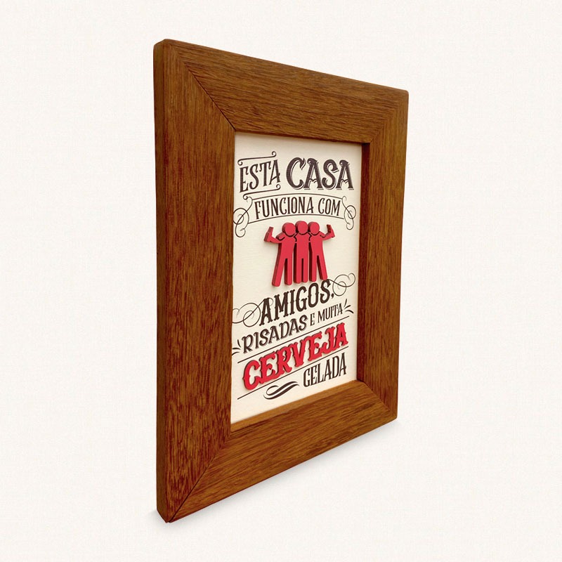 ESTA CASA FUNCIONA COM CERVEJA E RISADAS