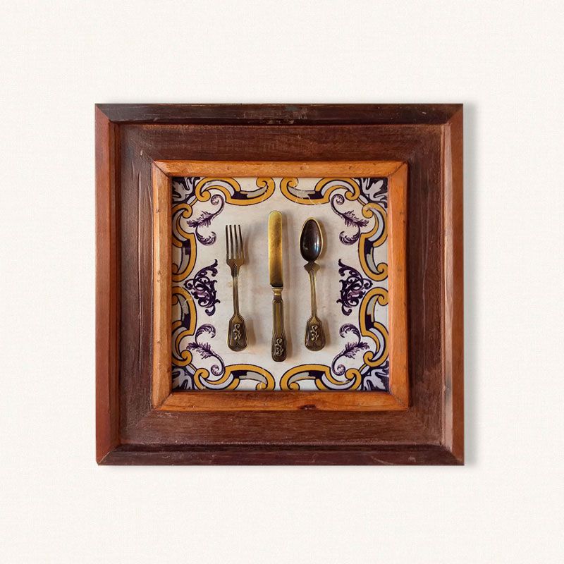 QUADRO AZULEJO TALHERES ANTIGOS