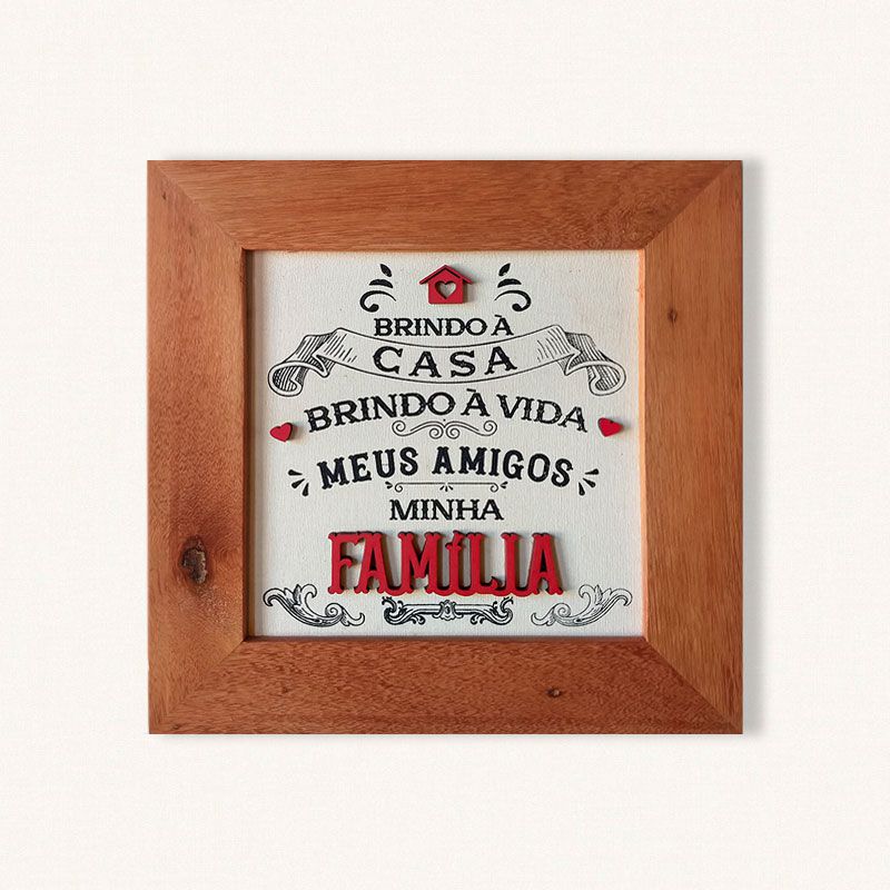 BRINDO À CASA