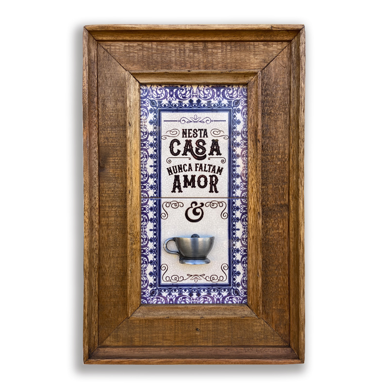 NESTA CASA NUCA FALTAM AMOR E CAFÉ