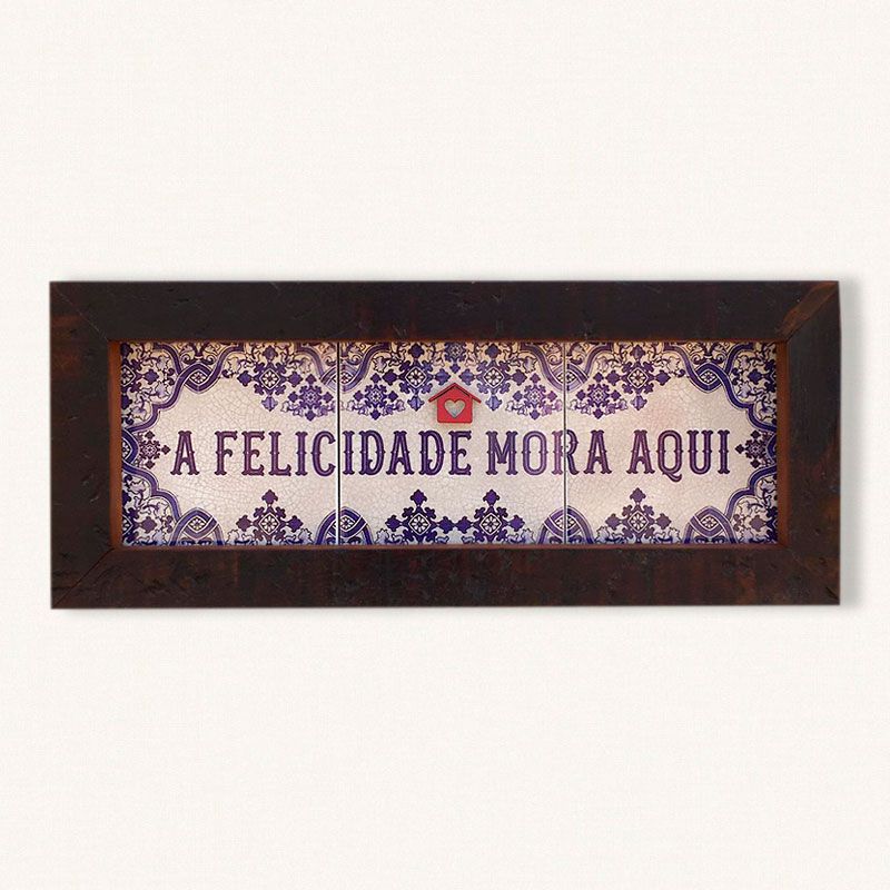 A FELICIDADE MORA AQUI