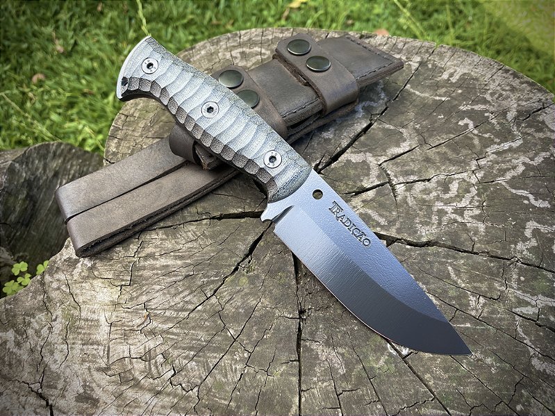 Faca para Bushcraft e Sobrevivência modelo EDC
