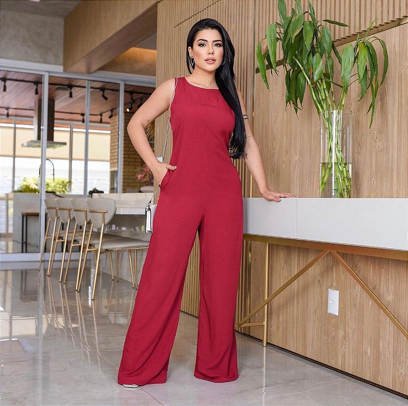 MACACÃO NANA - MATERIAL VISCOLINHO - BOLSO INTERNO NAS LATERAIS - ZIPER NAS COSTAS