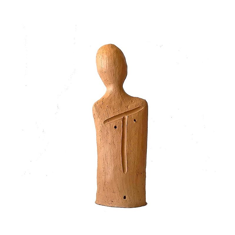 Escultura KFI em cerâmica média T
