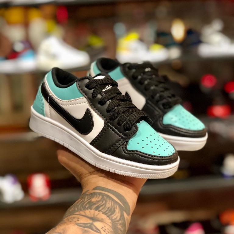 nike verde com preto
