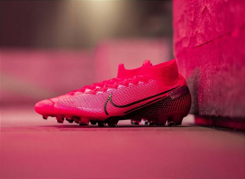 Nike Mercurial Superfly VI Elite FG football chaussures.