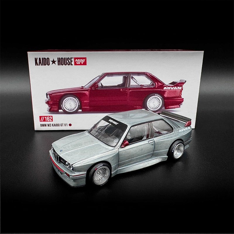 CHASE Kaido House 1:64 BMW M3 (E30) #162 - Counting Minis