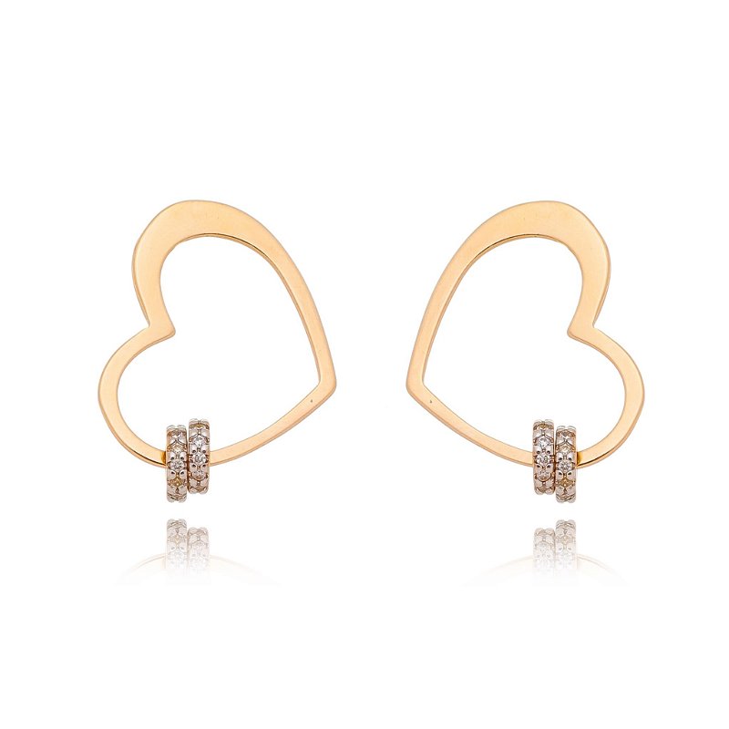 Brinco com zircônias folheado a ouro 18k