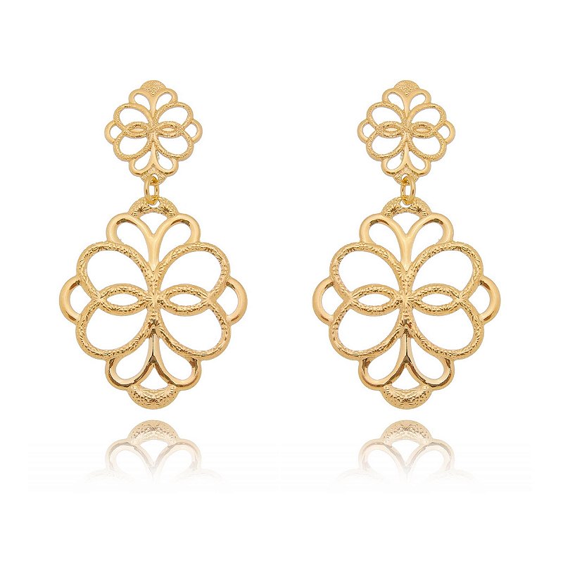 Brinco floral trabalhado folheado a ouro 18k