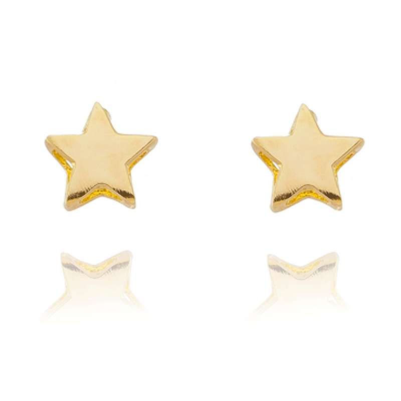 Brinco estrela lisa folheado a ouro 18k