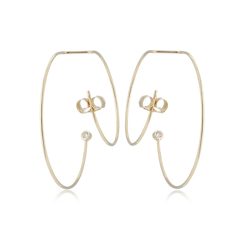 Brinco liso folheado a ouro 18k