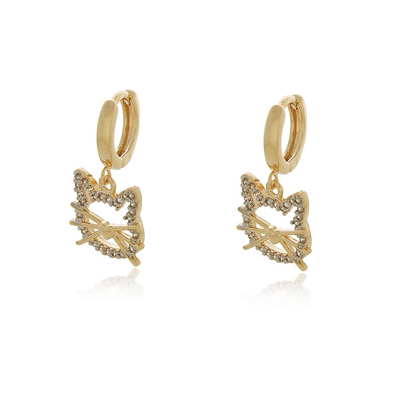 Argola gatinho com zircônais folheado a ouro 18k