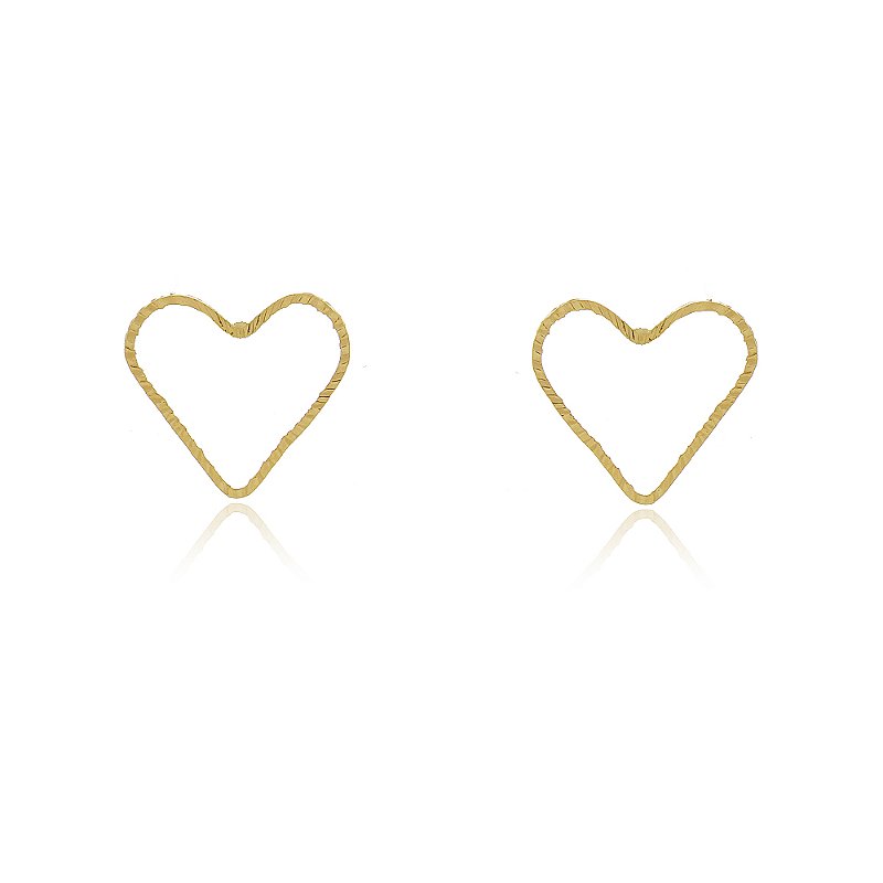 Brinco coração vazado folheado a ouro 18k