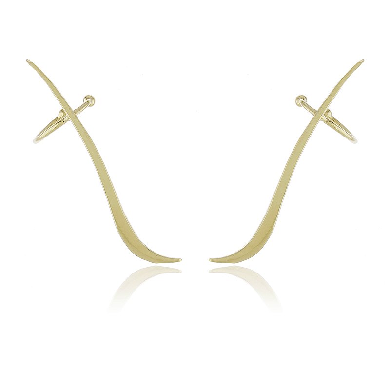 Brinco liso folheado a ouro 18k