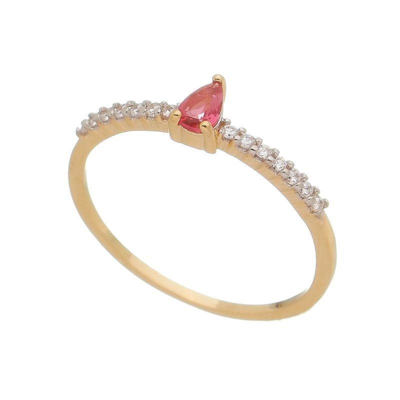 Anel com zircônias folheado a ouro 18k