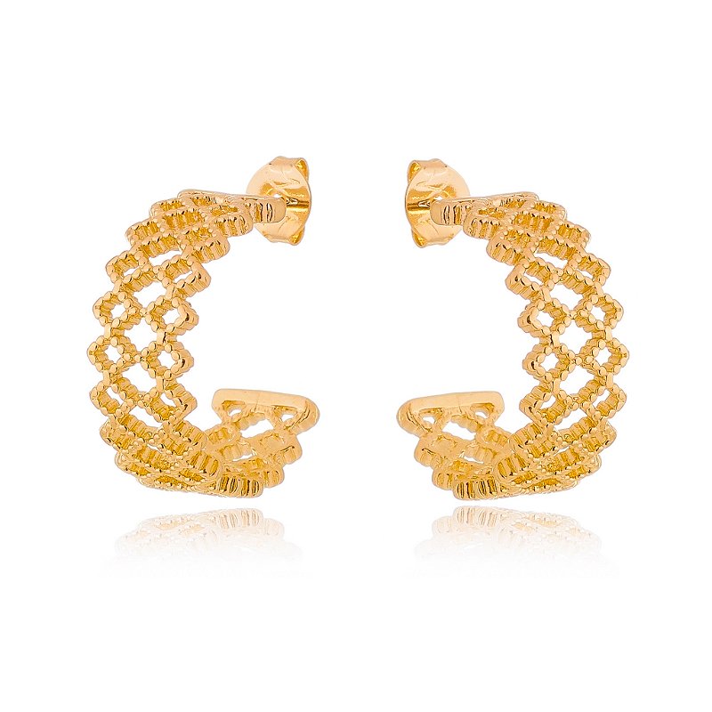 Argola vazada folheada a ouro 18k