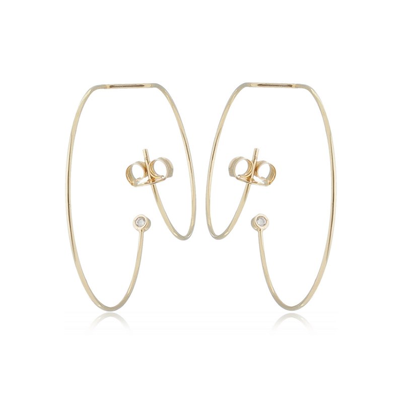 Brinco com zircônia folheado a ouro 18k