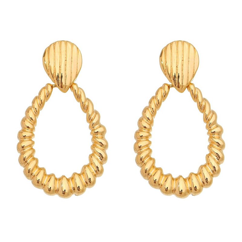 Brinco trabalhado folheado a ouro 18k