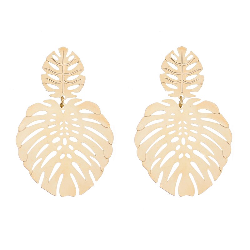 Brinco trabalhado folheado a ouro 18k