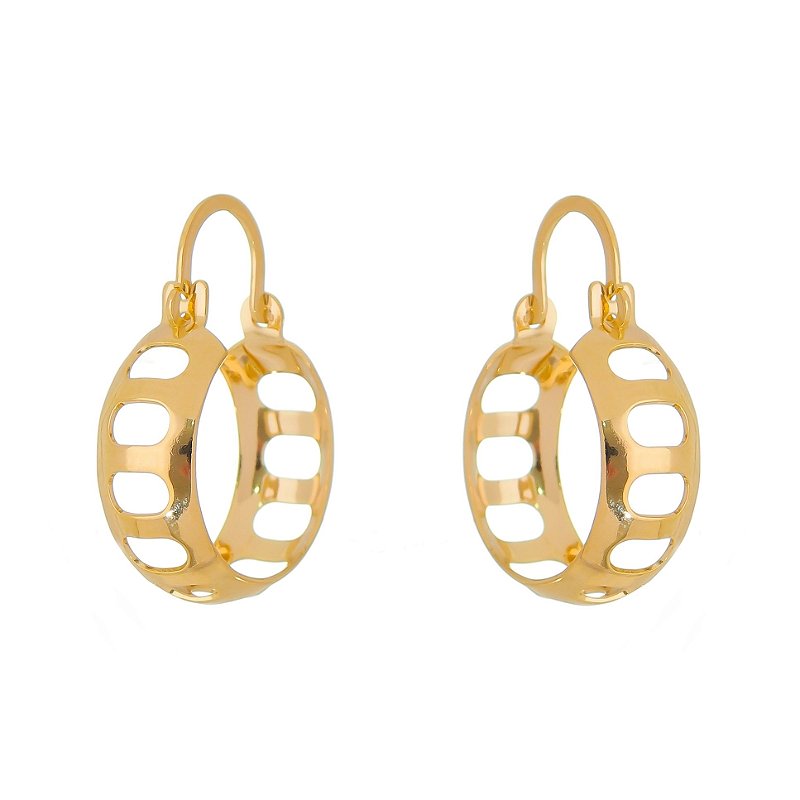 Argola pequena vazada folheada a ouro 18k