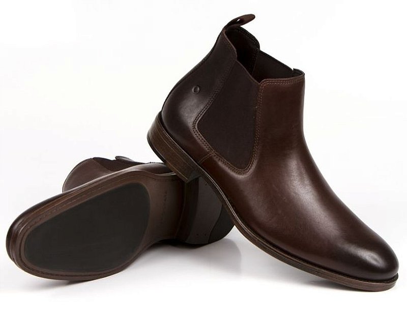 bota chelsea democrata