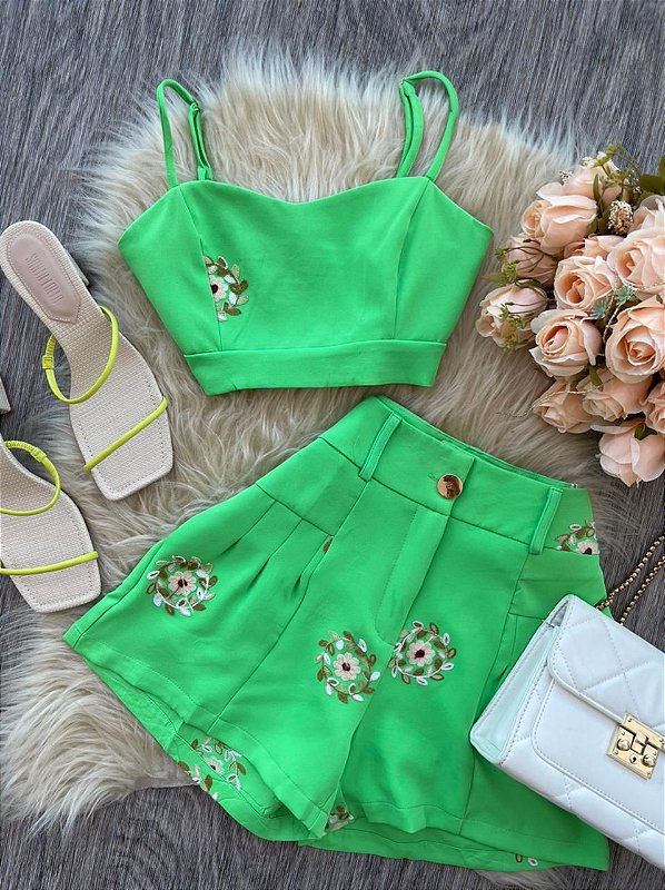 Conjunto  Thais