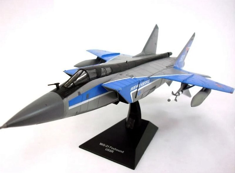 JATOS DE COMBATE - MIG-31 FOXHOUND - RUSSIA - 1/72 - HTC - MODELISMO