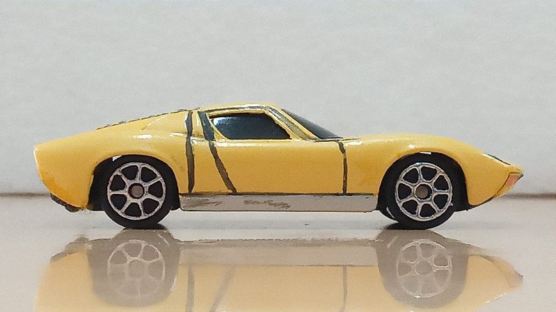 Maisto - Lamborghini Miura 1966 - 1/64 (Sem Caixa) - HTC - MODELISMO