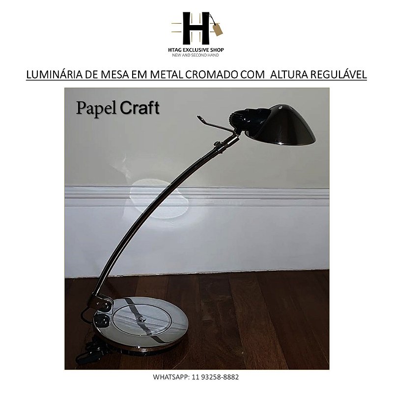 LUMINÁRIA DE MESA EM METAL CROMADO COM  ALTURA REGULÁVEL