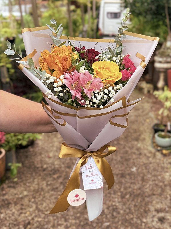 Arranjo Pétala Dia das Mulheres