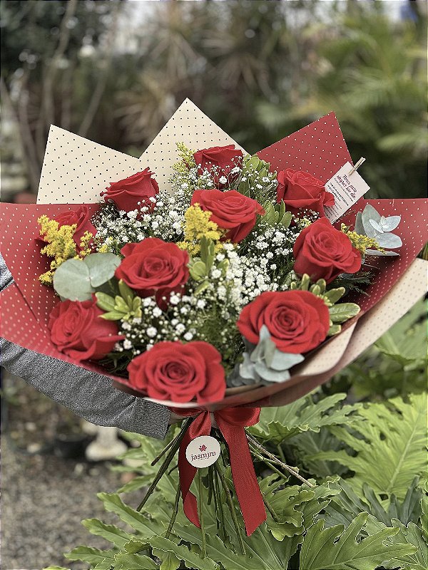 Buquê de 10 Rosas Vermelhas Importada