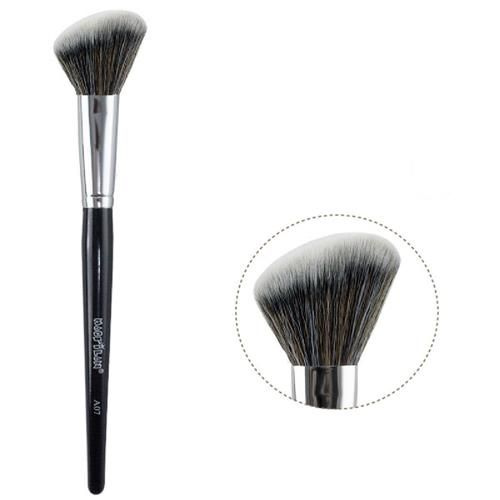 Pincel angular para blush/contorno A07 - macrilan