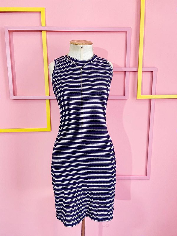 vestido canelado listrado