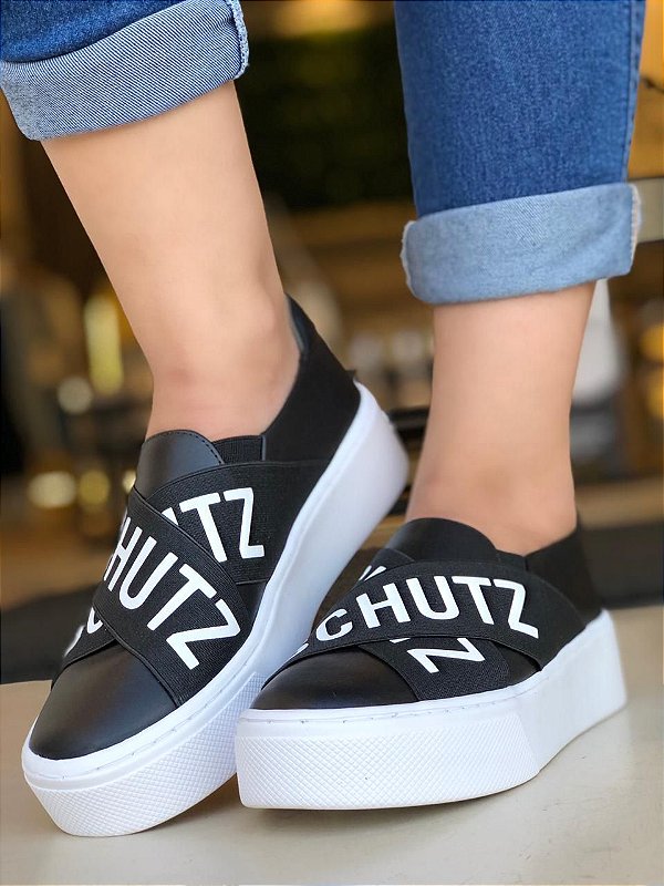 it schutz slip on black