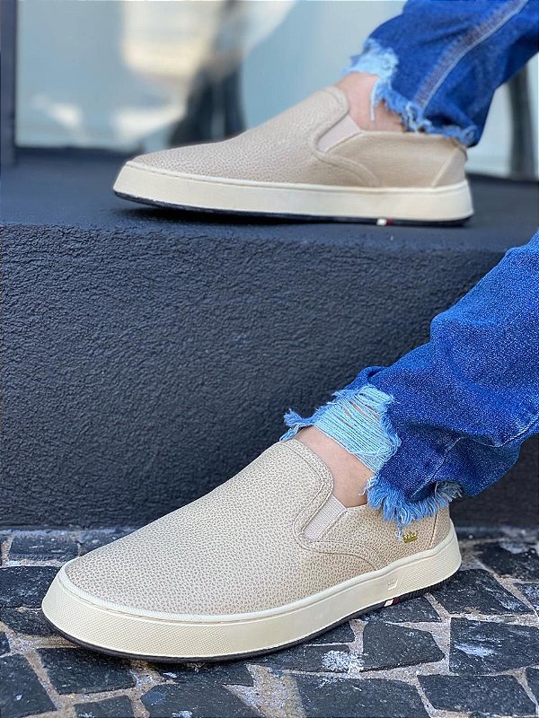 Compre Osklen Tênis Bossa Nova Nobuck Masculino Preto