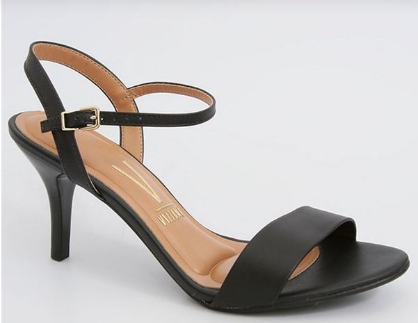 sandália vizzano preta com dourado