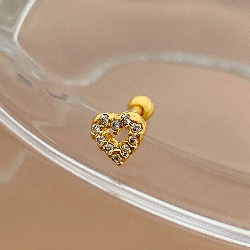 PIERCING CARTILAGEM/TRÁGUS AÇO 316L MINI CORAÇÃO VAZADO 6MM FOLHEADO A OURO 18K SEMIJOIA PARA ATUALIZAÇÃO⭐️