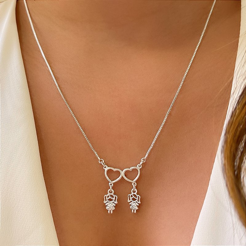 COLAR FILHAS CORAÇÕES VAZADOS FOLHEADO A PRATA⭐️