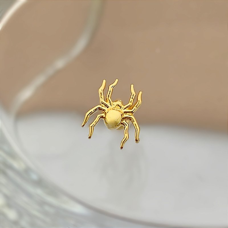 PIERCING CARTILAGEM ARANHA 6MM HASTE AÇO 316L FOLHEADO A OURO 18K SEMIJOIA PARA ATUALIZAÇÃO⭐️